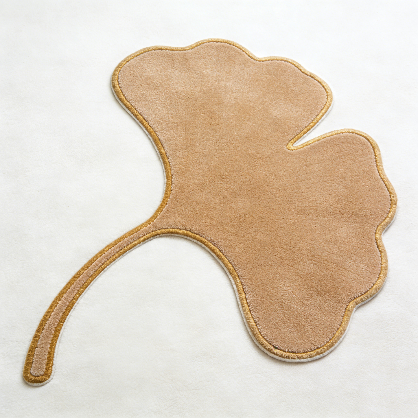 Ginkgo Leaf Shaped Accent Rug