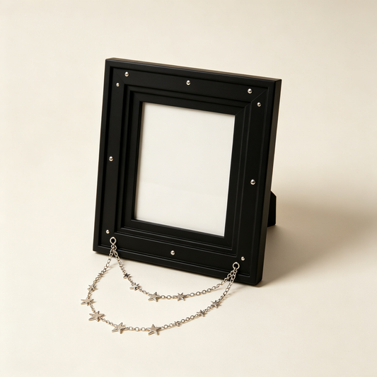 Black Gothic Star Chain Table Photo Frame