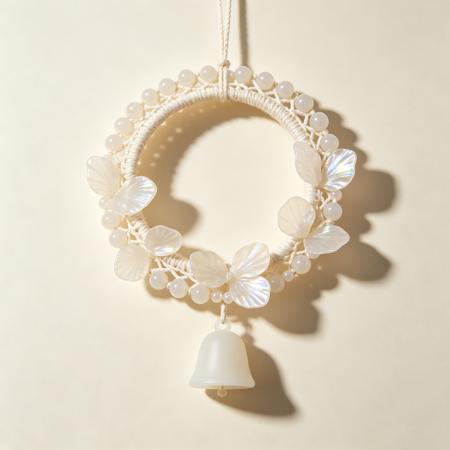 Woven Shell White Bell Wind Chime